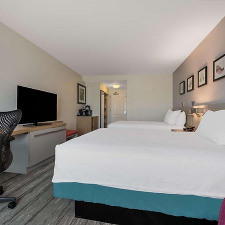 Hilton Garden Inn Rockford Ngoại thất bức ảnh