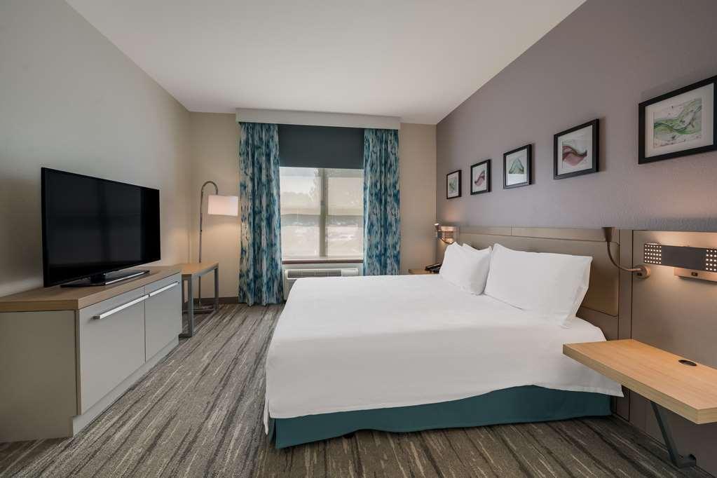 Hilton Garden Inn Rockford Phòng bức ảnh