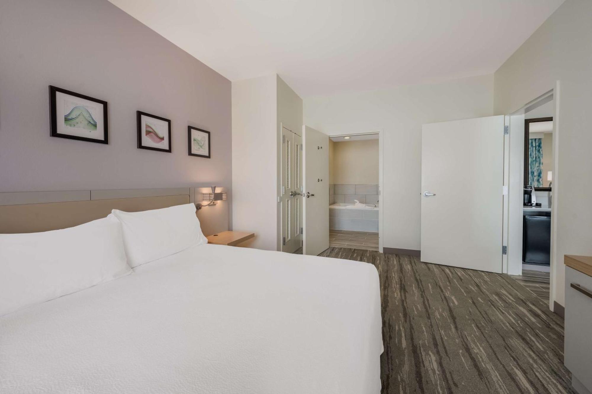 Hilton Garden Inn Rockford Ngoại thất bức ảnh