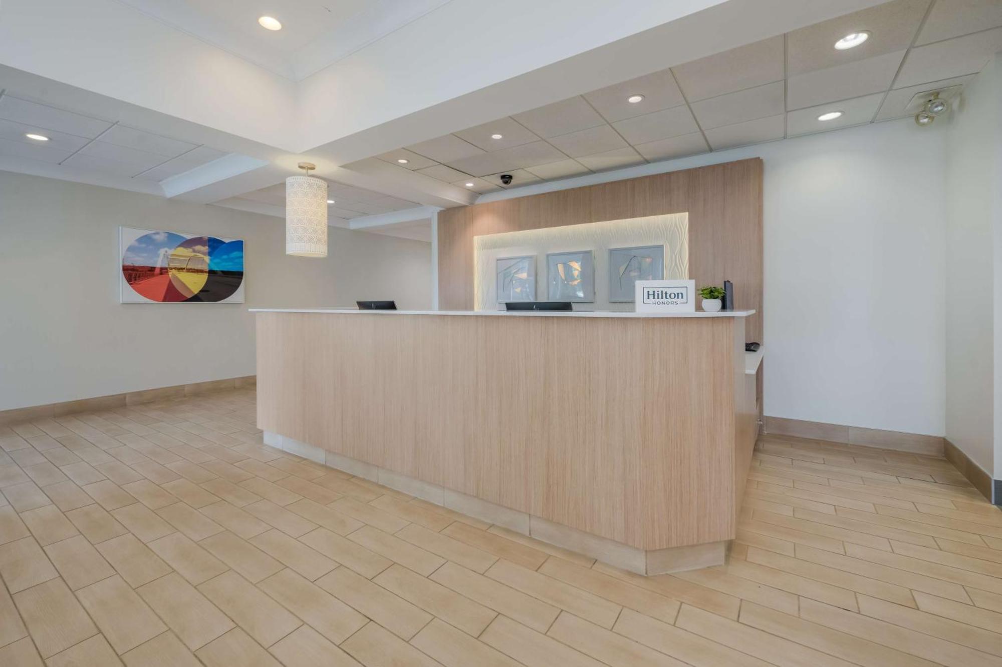 Hilton Garden Inn Rockford Ngoại thất bức ảnh