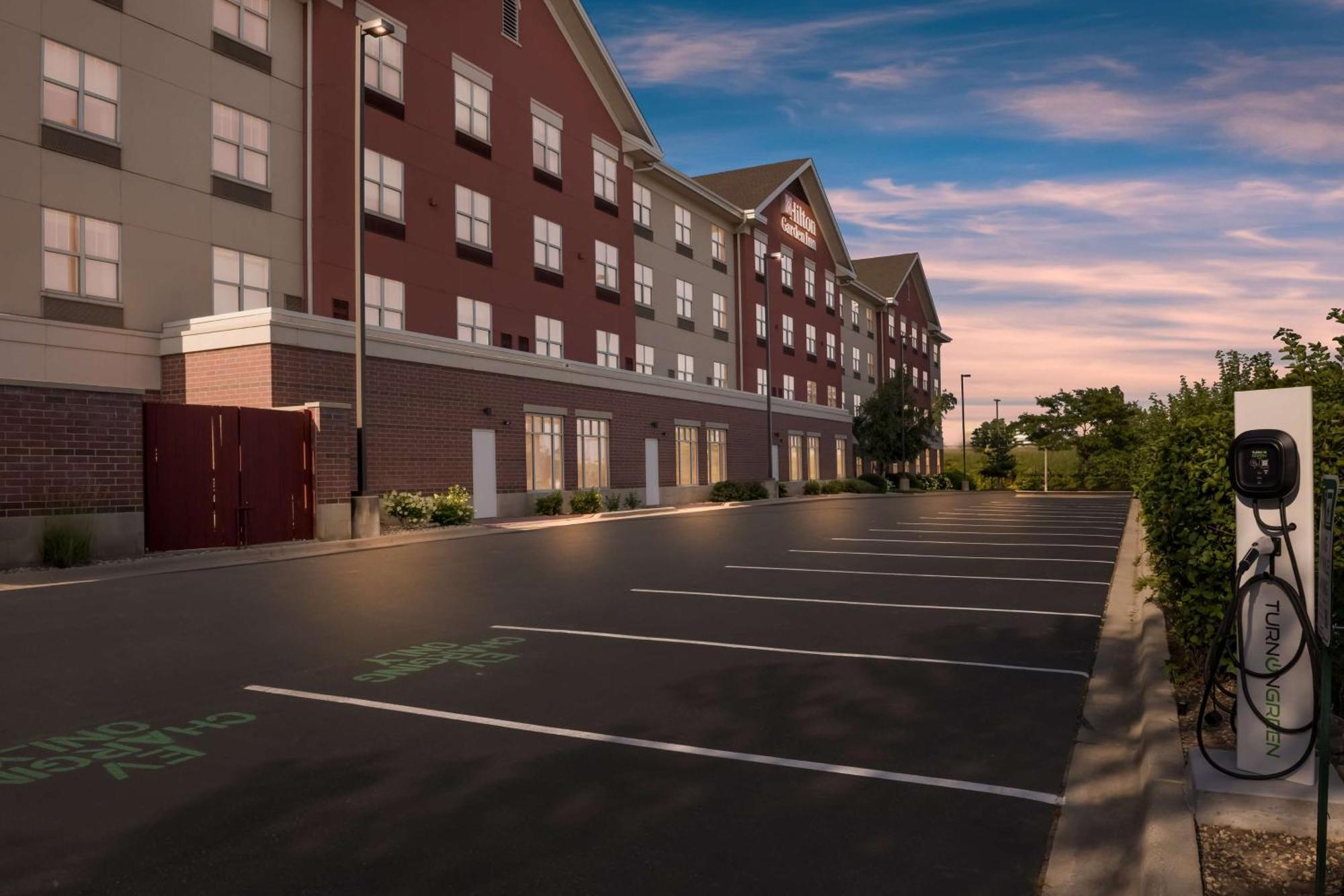 Hilton Garden Inn Rockford Ngoại thất bức ảnh