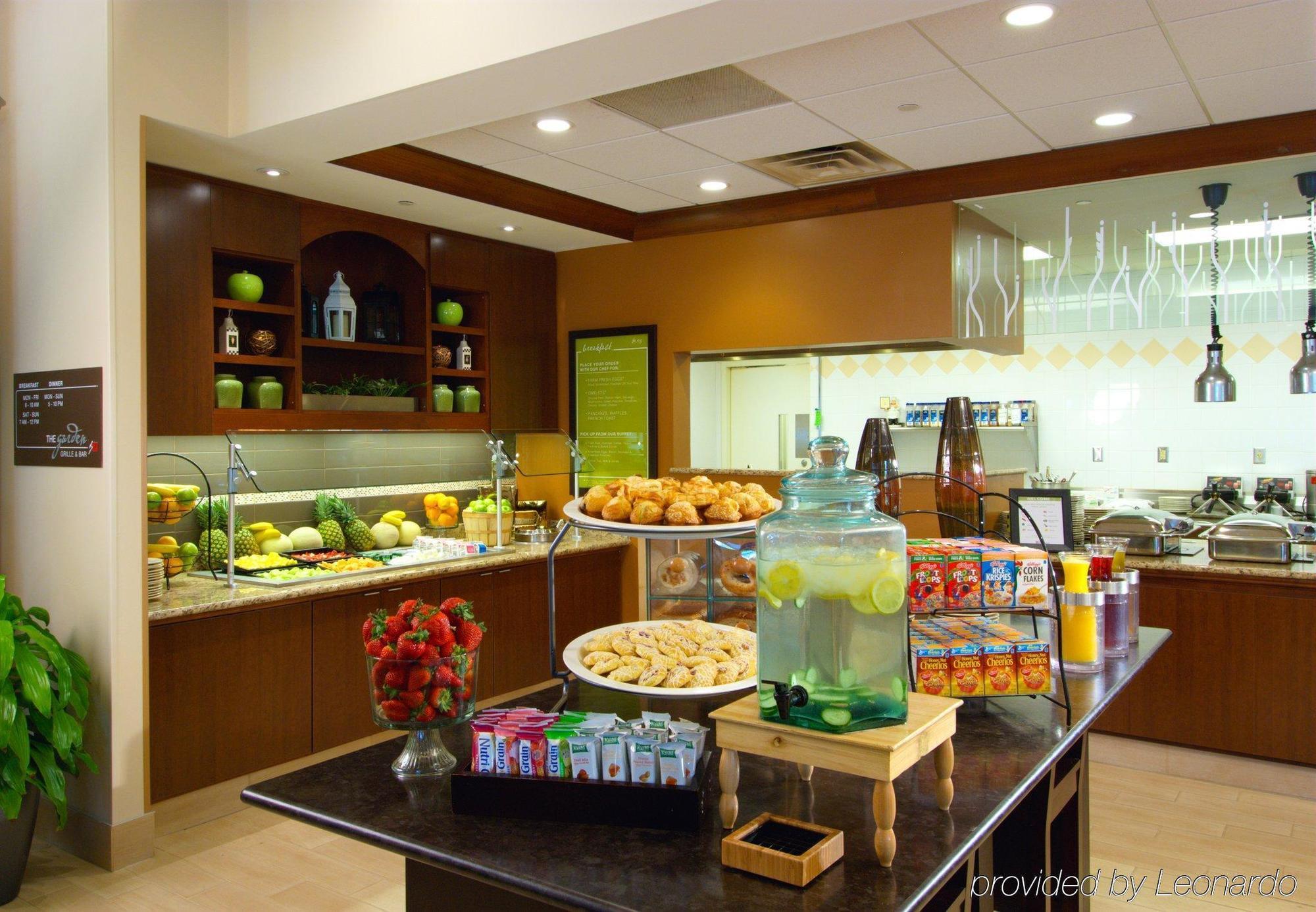 Hilton Garden Inn Rockford Ngoại thất bức ảnh